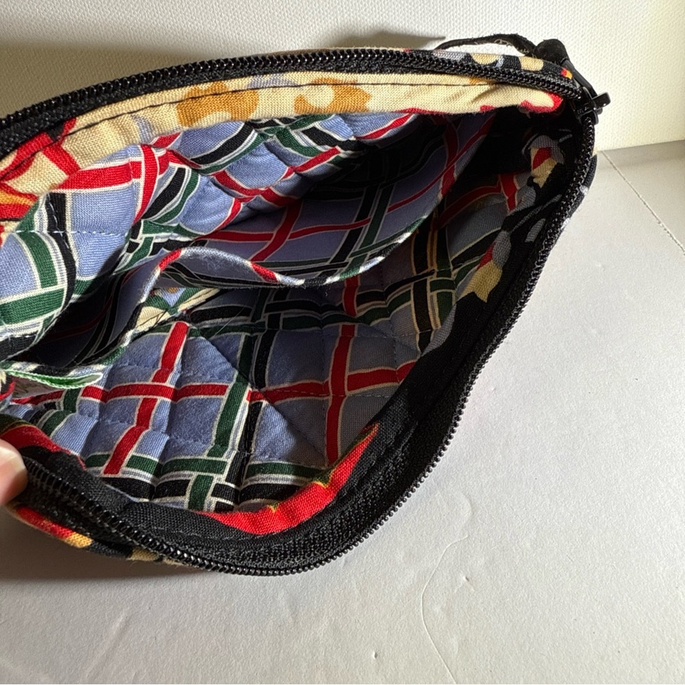 Vera Bradley Versailles Wallet or Cosmetic Bag. Pre-owned - Picture 9 of 12